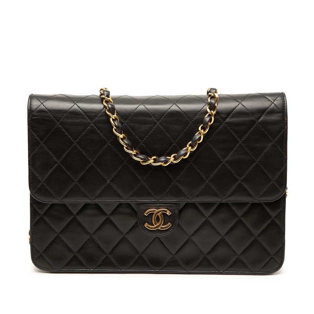 Chanel Vintage Clutch With Chain #327408C37B
